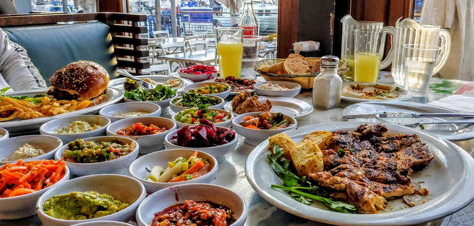 Exploring Tel Aviv’s Food Scene