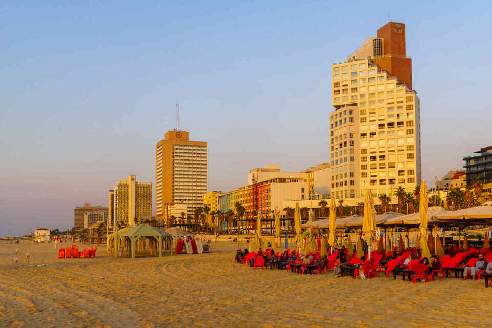 Romantic Seaside Hotel in Tel Aviv